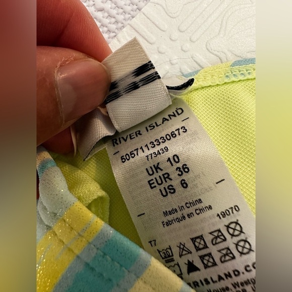 River Island Swimsuit Crop Top Bikini Retro 60’s Vibe Psychedelic Metallic 10 - Picture 4 of 11